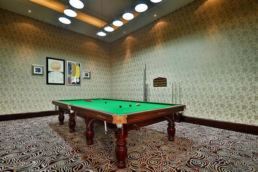 Howard Johnson Agile Plaza Ченду Екстер'єр фото